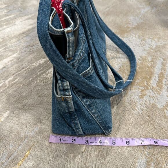 Denim bag made out of real jeans with bandana lining and real belt magnetic clos - Picture 9 of 10